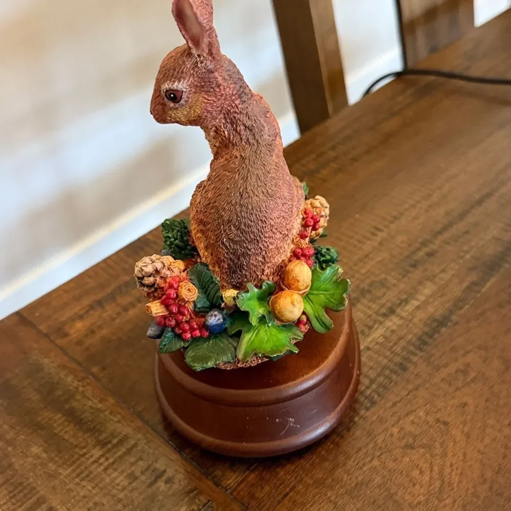 Vtg Winterthur 1996 Rabbit Bunny Music Box By Enesco - Picture 4 of 8